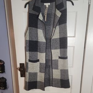 Stylish Black and Gray Checkered Vest
